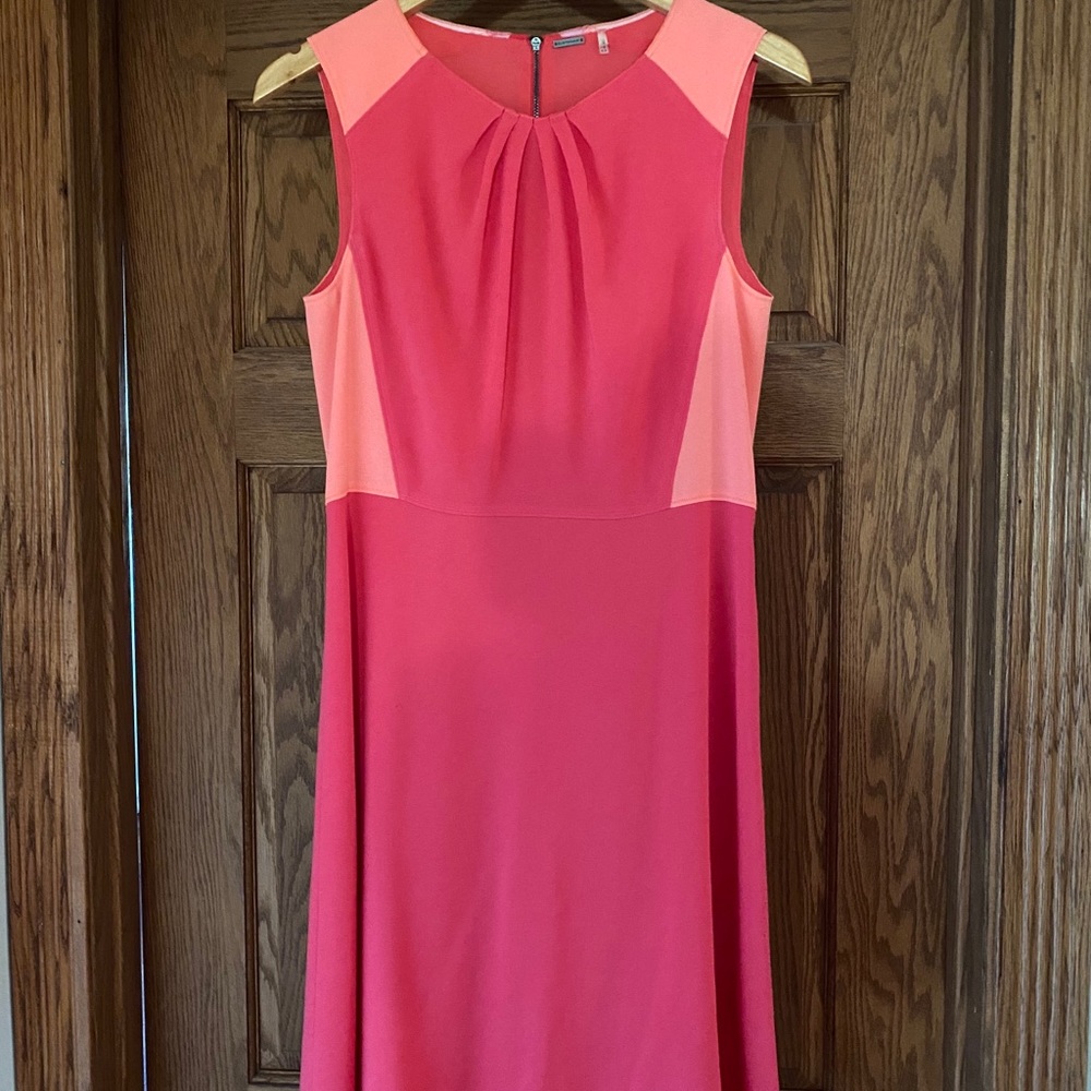 Elie Tahari Pink Rosario Color Block Crepe Dress